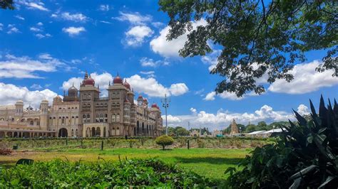 7 Places To Visit In India For A Long Weekend Getaway In October ...