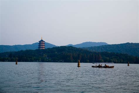 杭州西湖唯美风景图片高清桌面壁纸-风景壁纸-壁纸下载-美桌网