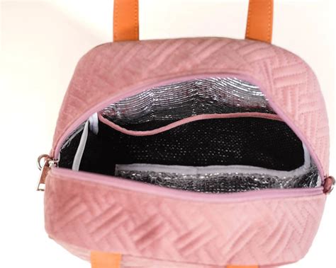 Designer Thermal Insulated Lunch Bag Pink Online - Premium Lunch Bag ...