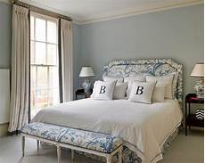 Small Bedroom Colour Ideas by Choosing The Colors For Small Bedrooms Home Small Bedroom Colour Ideas