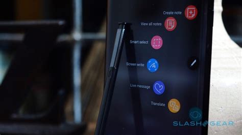 How to Open a Samsung Galaxy Note 8 的图像结果