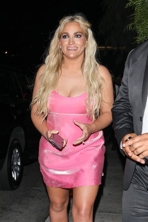 JAMIE LYNN SPEARS Leaves Dinner at San Vicente Bungalows in West Hollywood 06/22/2023 – HawtCelebs
