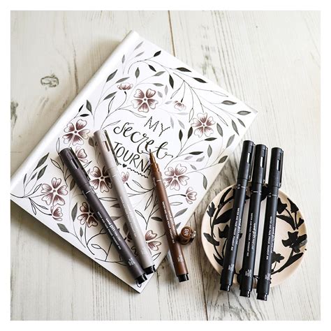 Uni-Ball Uni Pin Fine Line Drawing Pen | Art Lounge