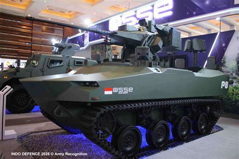 Indo Defence 2025: Indonesia’s SSE reveals hybrid amphibious P8 light tank for agile island defense