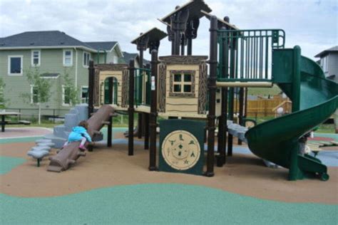 New Brighton Tree House Playground, Calgary - TimesTravel