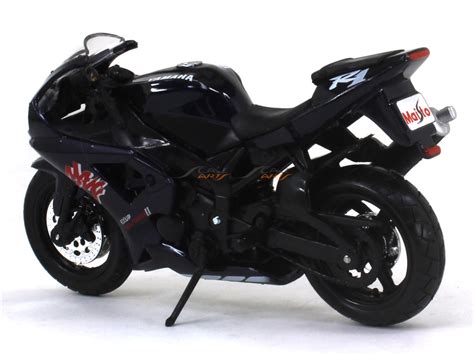 Yamaha YZF R1 1:18 Maisto diecast scale model bike | Scale Arts India