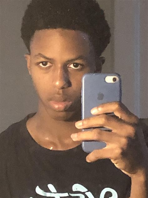 Am I chopped? : r/Plaqueboymax