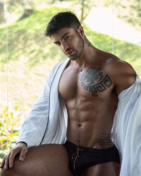 Daniel Montoya OnlyFans Model Gay 6 - ColorMusic