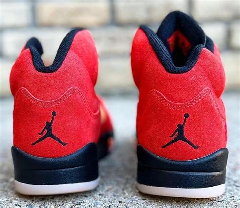 Air Jordan 5 Retro/エア ジョーダン 5 Mars Martian Sunrise Black Fire Red ...