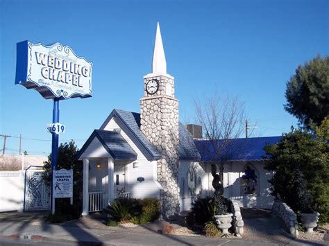 Graceland Wedding Chapel in Las Vegas | TimesTravel