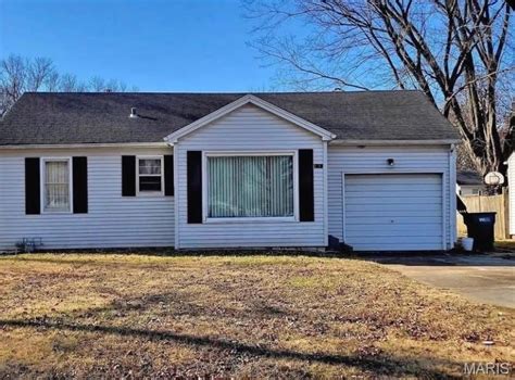 1716 Loretta Ave, East Saint Louis, IL 62206 | Homes.com