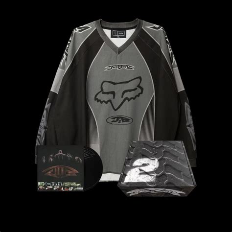 Travis Scott onthult 'JACKBOYS 2' merch in aanloop naar zijn album ...