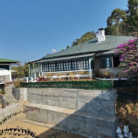 SINGTOM TEA ESTATE & RESORT (Darjeeling) - Hostel Reviews & Photos ...