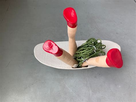 F.F/leg | circo/display