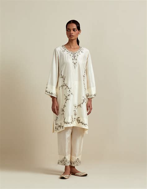 EMBROIDERED TUNIC TROUSER SET- IVORY – BRIH