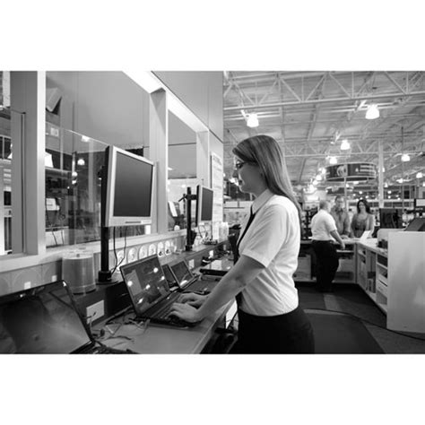 Geek Squad Computer Help 的图像结果