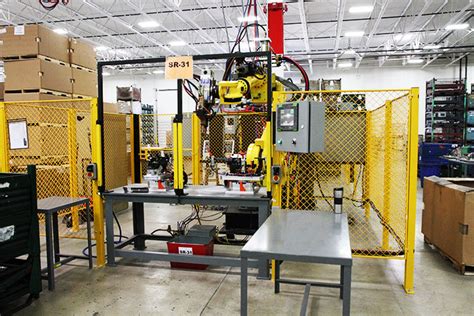 Assembly Line Robotic Spot Welding 的图像结果