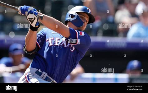 Texas Rangers shortstop Corey Seager (5) in the fifth inning of a ...