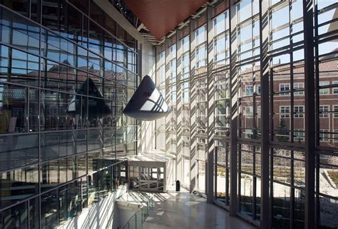 Neil Armstrong Hall of Engineering - Purdue University - Kawneer Canada