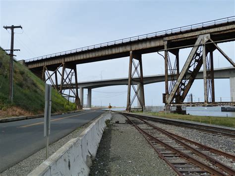 HistoricBridges.org - Benicia - Martinez Railroad Bridge Photo Gallery
