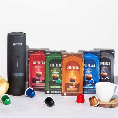 COFFEEZA Finero Mini Portable Espresso Machine & 50 Coffee Pods Gift ...