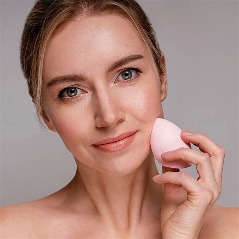 Buy Makeup Sponges Set, stylish for Liquid, Cream, and Powder (6 Pcs ...
