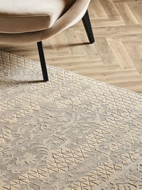 MESHARA Silver Handmade Luxury Carpet – Wool & Botanical Silk | Hand ...