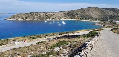 HOTEL AIOLOS (Irakleia) - Hotel Reviews, Photos, Rate Comparison ...