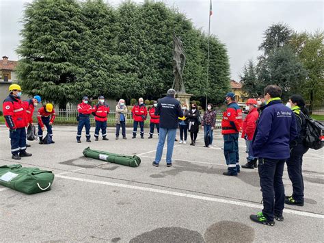 Corso di Formazione Base per Operatori Volontari di Protezione Civile A1