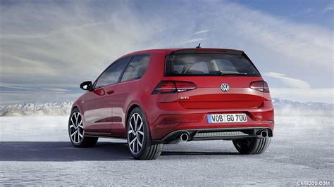 2017 Volkswagen Golf 7 GTI Facelift | Rear