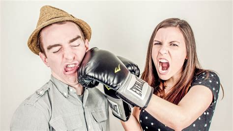10 relationship fights that mean growth & 10 that spell trouble