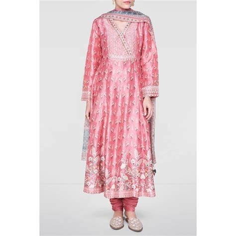 Sonakshi Sinha wears a floral Anita Dongre kurta at Kalank's special ...