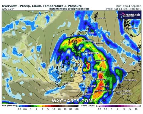 UK weather maps turn orange as Britain 'disappears' under giant 800 ...