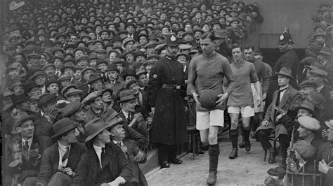 Behind the Headline - 1925 | Feature | News | Arsenal.com