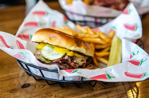 10 Must-Try Burger Spots in Ruidoso — DiscoverRUIDOSO.com | Official ...