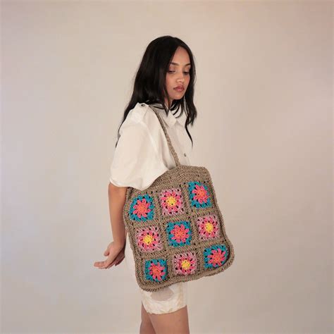 Granny Patch Crochet Tote Bag – Itihasikala
