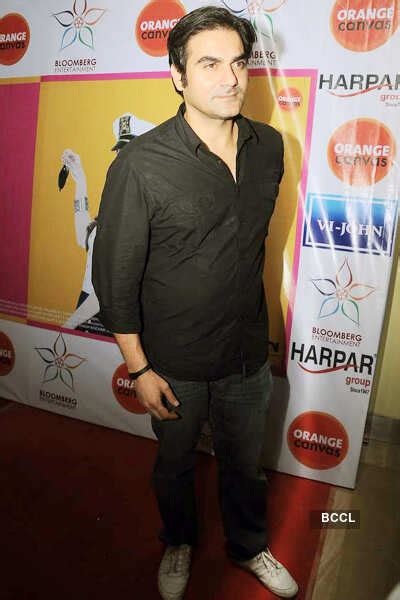 Aditya Raj Kapoor and Anup Jalota during the premiere of the movie ...