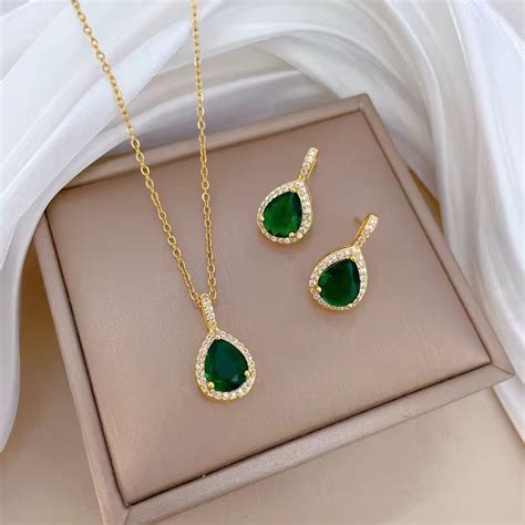 Ayana 18k Gold Plated Emerald jewellery set – Terrana