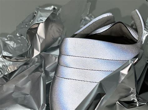nat-2™ Sleek Alchemist Low recycled aluminum foil (W/M/X) | Kork, Italien, Echt jetzt