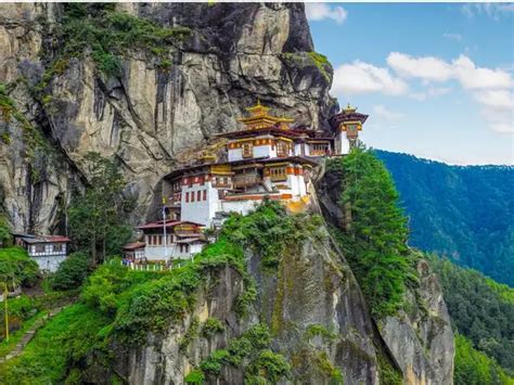 Georgia - 10 cheapest countries to visit from India | The Economic Times