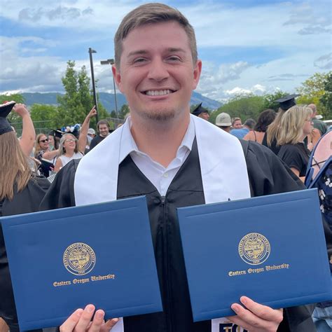 Alumni Resources and Graduate Benefits | EOU Online