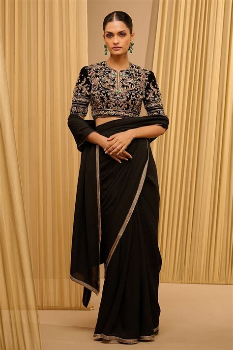 Classic Saree With Jewel Embroidered Blouse – Tarun Tahiliani Official