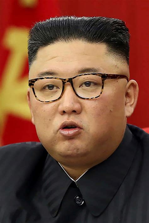 Kim Jong Un's Apparent Weight Loss Has Gone Viral
