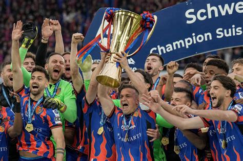 FC Basel: Schweizer Meister in der Fussball Super League