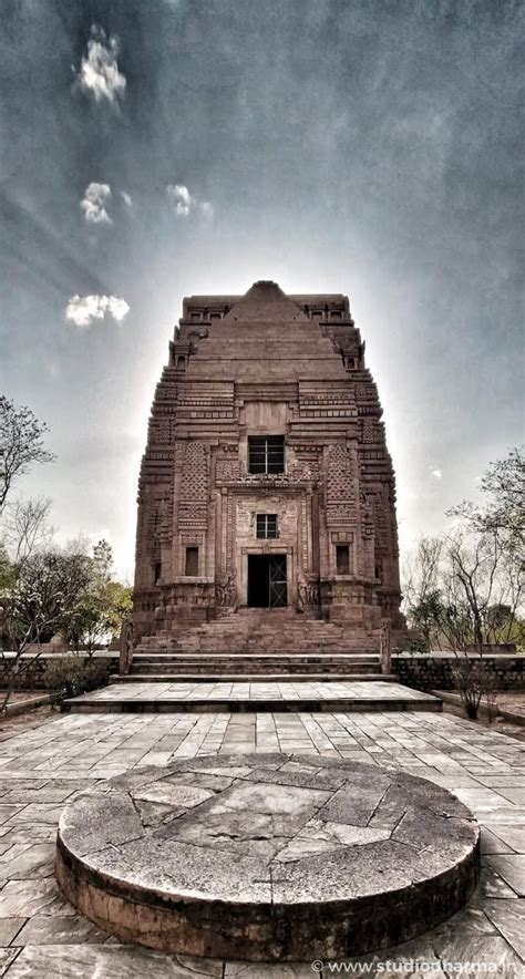 Teli ka Mandir – The Towering Enigma of Gwalior Fort. - by Nikhil Jain