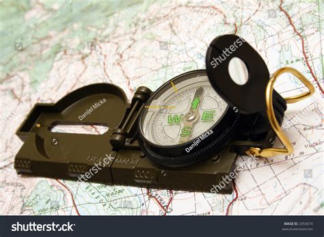 Map Compass 的图像结果