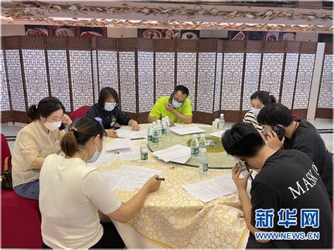 工行三亚分行第二批志愿者投入疫情防控 -新华网海南频道
