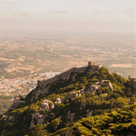 Download wallpaper 2780x2780 hill, fortress, old, height, city ...