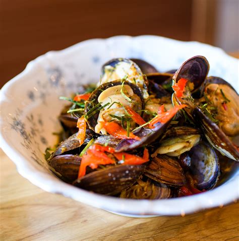 The 13 Best Restaurants, Bars, and Cafes in Sisters | Eater Portland