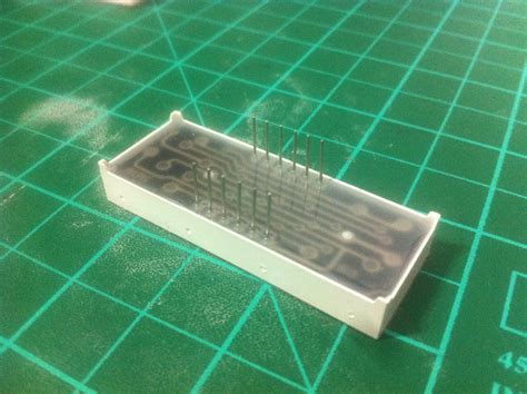 4 Digit 7-Segment Display Arduino 的图像结果